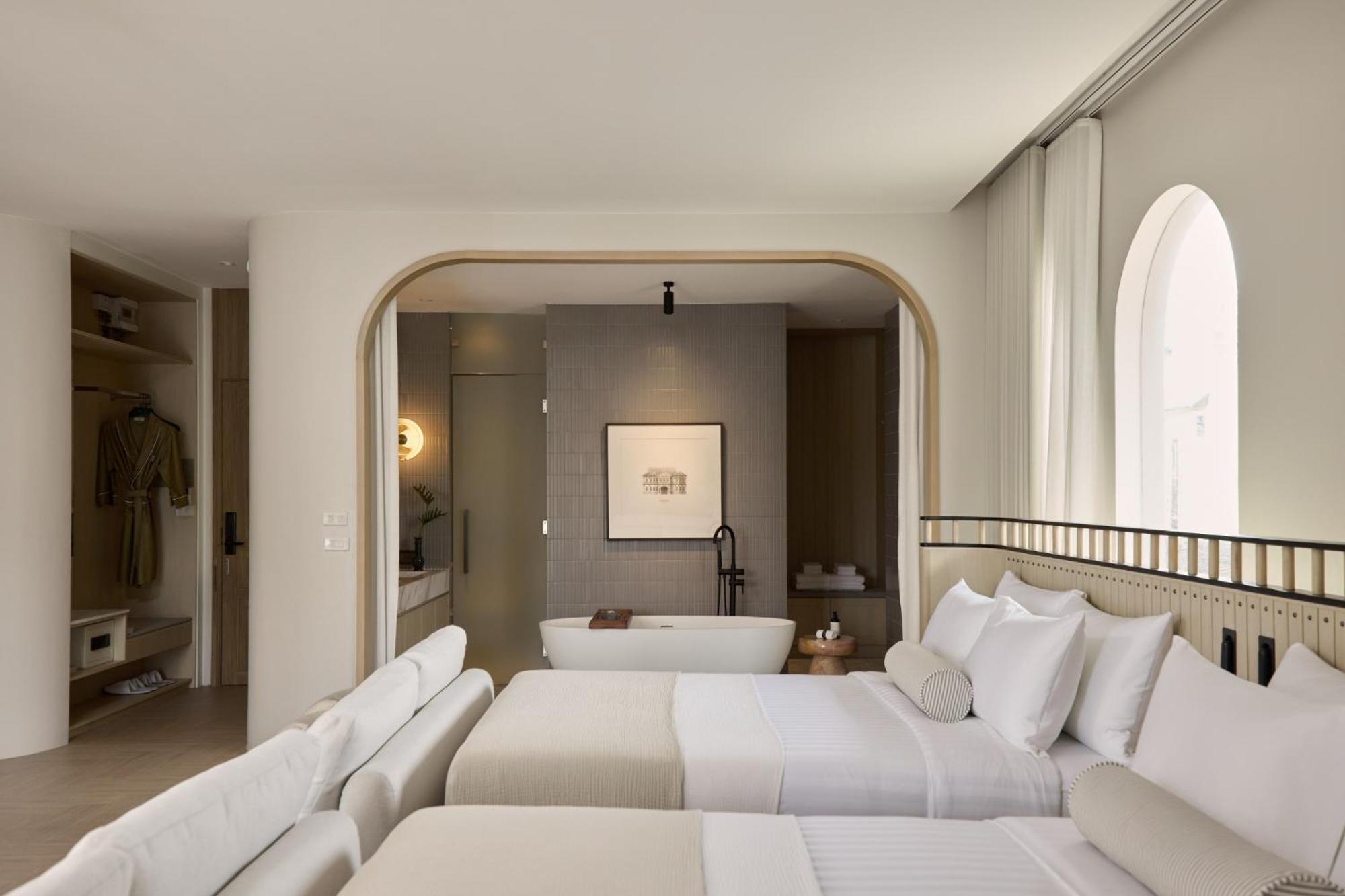 Arco Phuket Town Hotel Exterior photo
